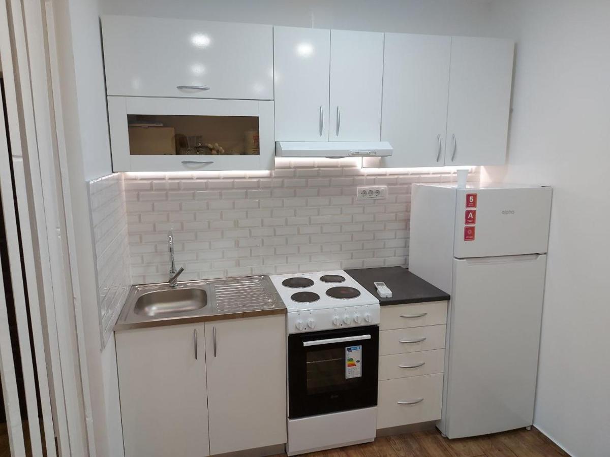 Cosy, Quiet & Brand New Apartment W/ Danube View เบลเกรด ภายนอก รูปภาพ